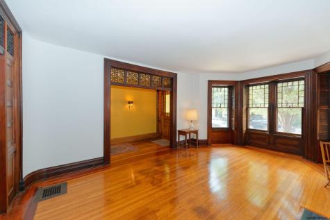 150 2nd Street Troy NY 12180