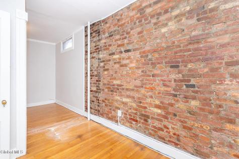 338 Madison Avenue Albany NY 12210
