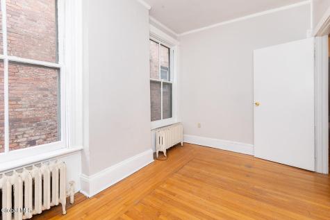 338 Madison Avenue Albany NY 12210