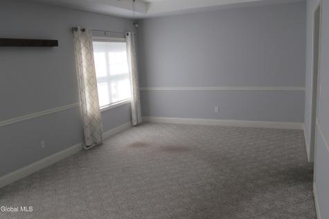 26 Cheshire Way Albany NY 12211