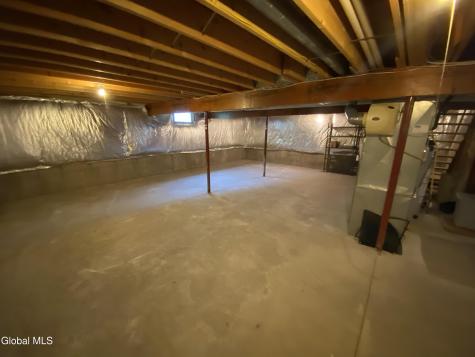 26 Cheshire Way Albany NY 12211