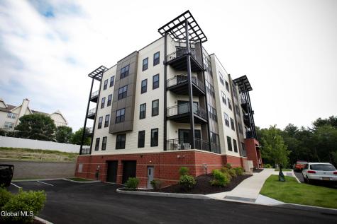 21 Whistler Court Saratoga Springs NY 12866