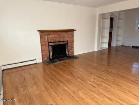 27 Knob Hill Road Albany NY 12211
