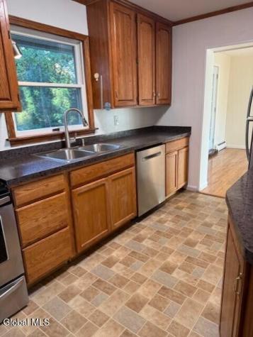 27 Knob Hill Road Albany NY 12211