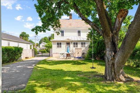 162 Lake Avenue Saratoga Springs NY 12866