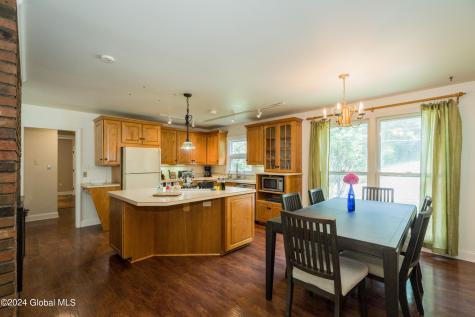 41 Eureka Avenue Saratoga Springs NY 12866