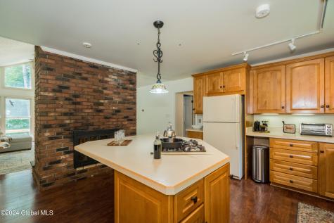 41 Eureka Avenue Saratoga Springs NY 12866