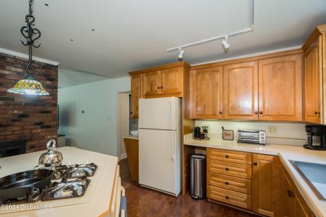 41 Eureka Avenue Saratoga Springs NY 12866