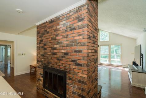 41 Eureka Avenue Saratoga Springs NY 12866