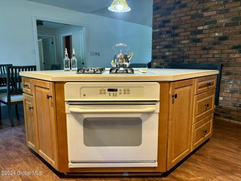 41 Eureka Avenue Saratoga Springs NY 12866