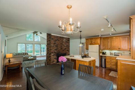 41 Eureka Avenue Saratoga Springs NY 12866