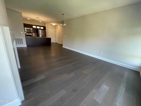 2 West Avenue Saratoga Springs NY 12866