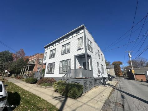 41 Walton Street Saratoga Springs NY 12866
