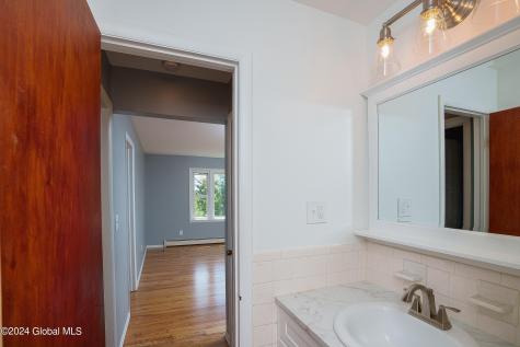 35 Mcalpin Street Albany NY 12209