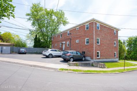 35 Mcalpin Street Albany NY 12209