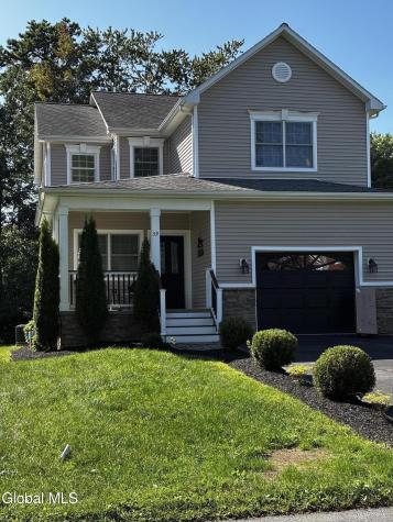 39 N Doten Avenue Saratoga Springs NY 12866