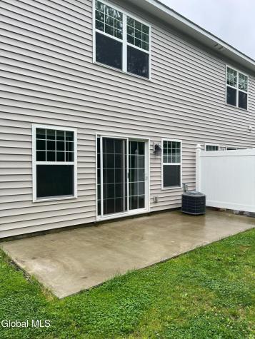 Rdg Mnr Court Niskayuna NY 12309