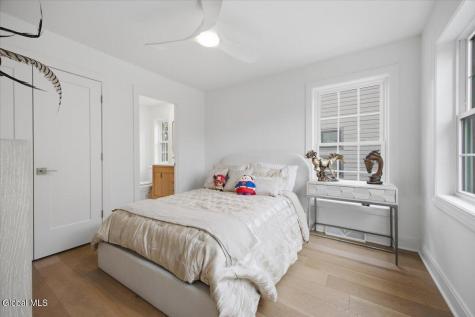 23 Penn Street Saratoga Springs NY 12866