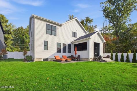 23 Penn Street Saratoga Springs NY 12866