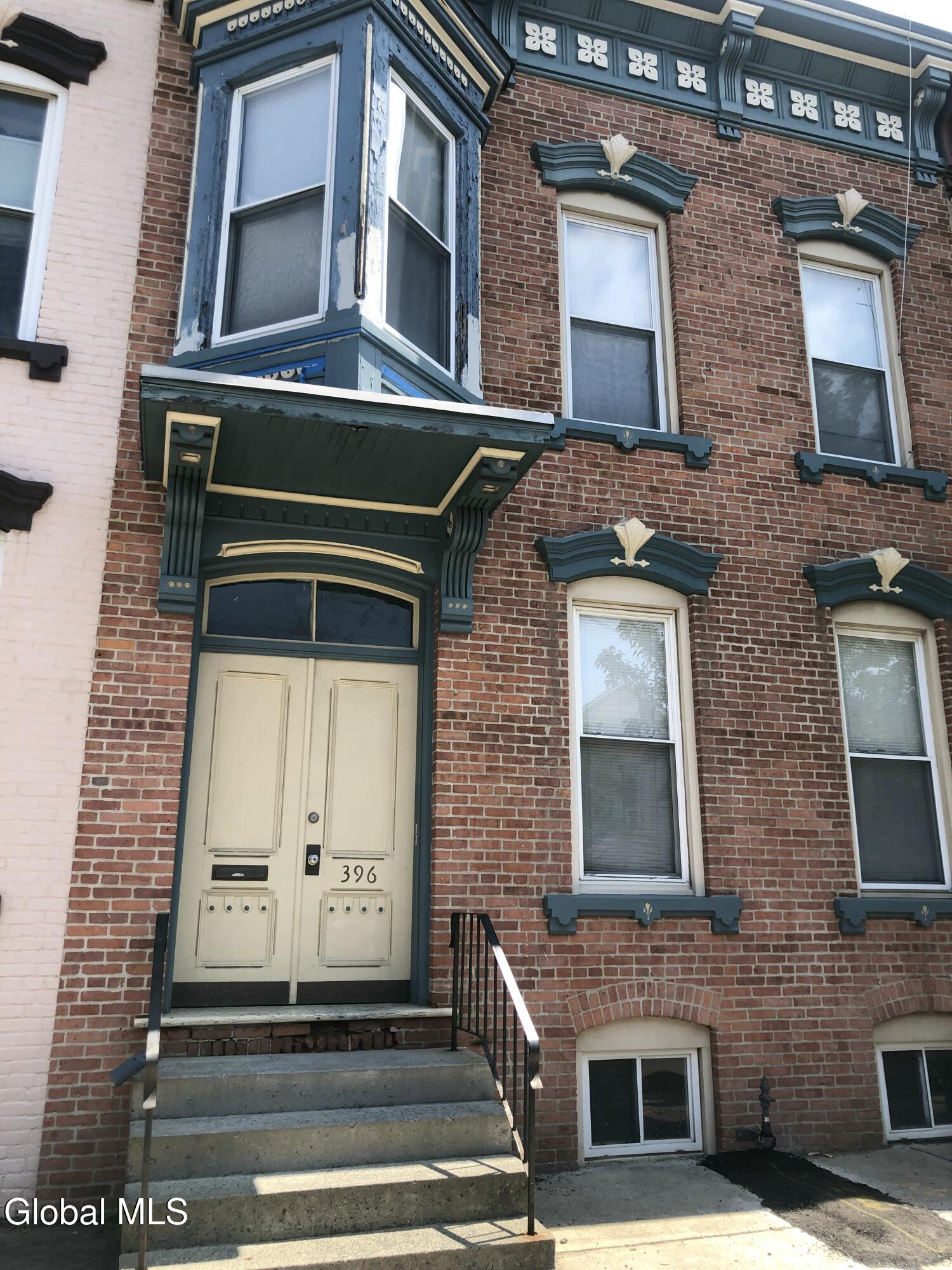 396 1st Street Troy NY 12180