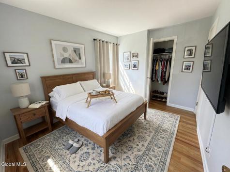3 Minnowbrook Avenue Delmar NY 12054