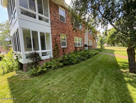3 Minnowbrook Avenue Delmar NY 12054