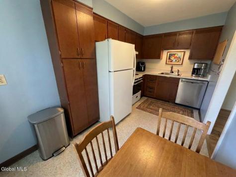 3 Minnowbrook Avenue Delmar NY 12054