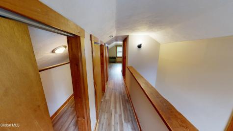 1 Dresden Court Guilderland NY 12203