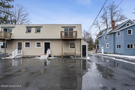 455 Maple Avenue Saratoga Springs NY 12866
