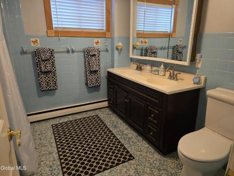 3206 Guilderland Avenue Rotterdam NY 12306