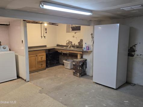 3206 Guilderland Avenue Rotterdam NY 12306