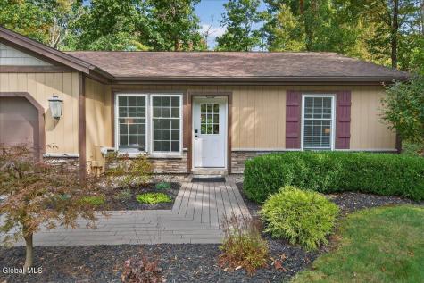 7 James Court Gansevoort NY 12831