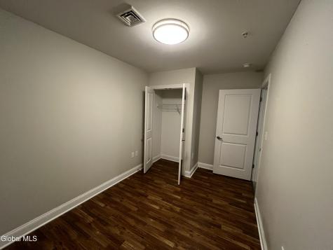 733 Broadway Albany NY 12207
