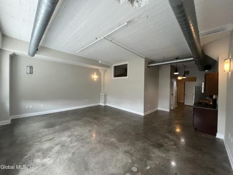 733 Broadway Albany NY 12207