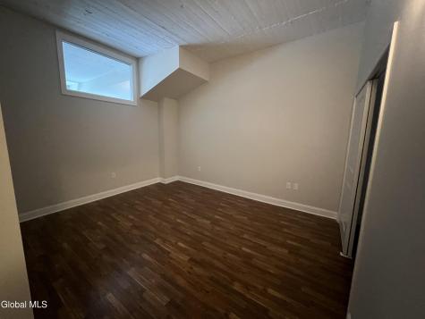 733 Broadway Albany NY 12207