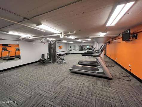 733 Broadway Albany NY 12207