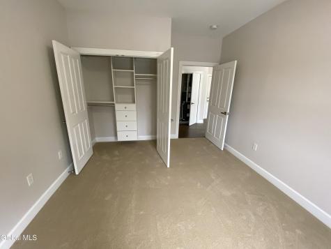 2 West Avenue Saratoga Springs NY 12866