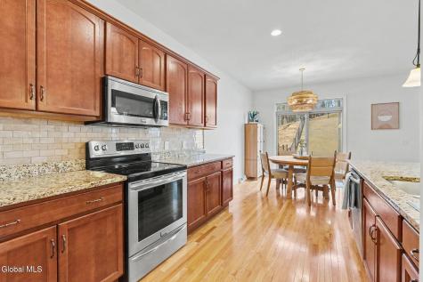 4B Inglewood Drive Halfmoon NY 12065