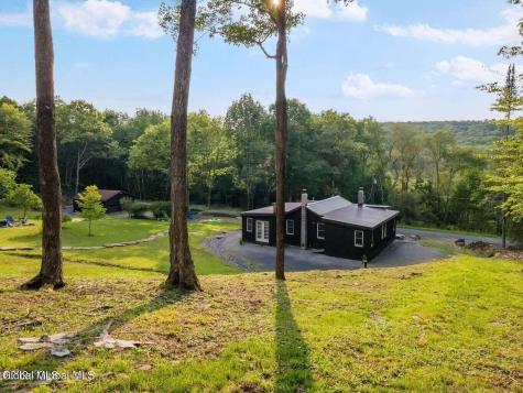 1136 Enid Road Summit NY 12175