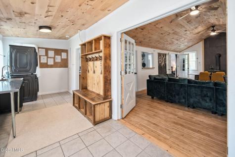 1136 Enid Road Summit NY 12175