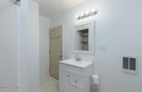 2916 Ford Avenue Rotterdam NY 12306