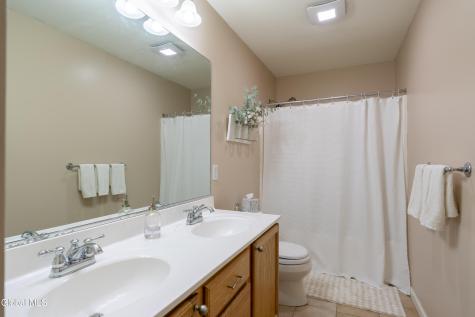 6 Damascus Way Malta NY 12020