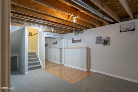 6 Damascus Way Malta NY 12020