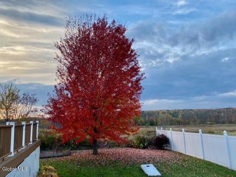 6 Damascus Way Malta NY 12020