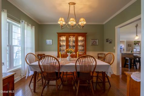 6 Damascus Way Malta NY 12020