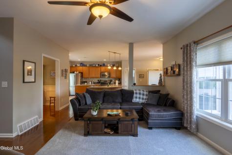6 Damascus Way Malta NY 12020