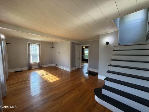 49 Kunker Avenue Latham NY 12110