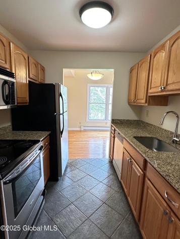 3 Salem Court Albany NY 12203