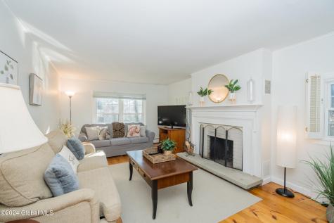 364 Caroline Street Saratoga Springs NY 12866