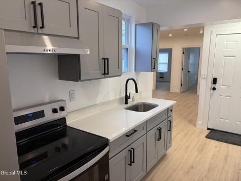 31 Van Zandt Street Albany NY 12207